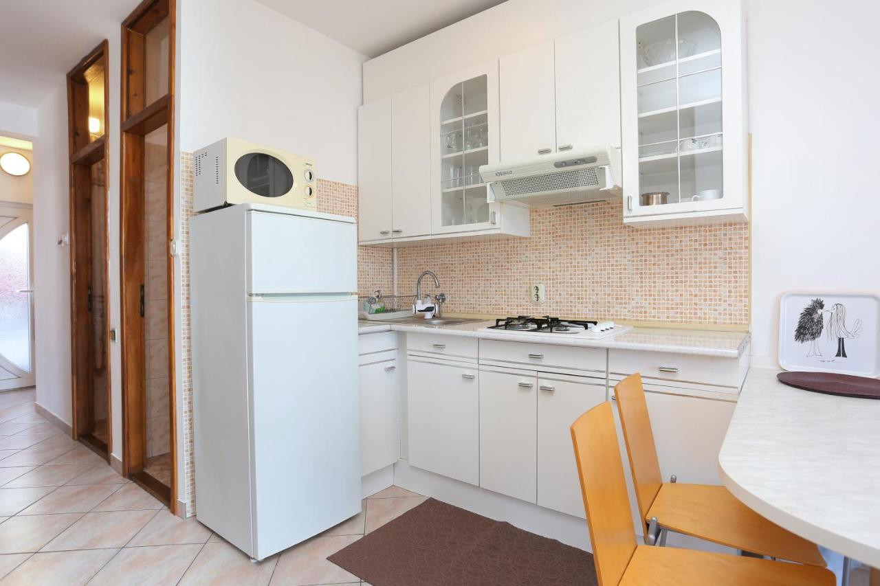 Apartments By The Sea Okrug Donji, Ciovo - 16657 Donji Okrug  Ngoại thất bức ảnh