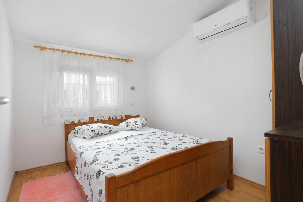 Apartments By The Sea Okrug Donji, Ciovo - 16657 Donji Okrug  Ngoại thất bức ảnh