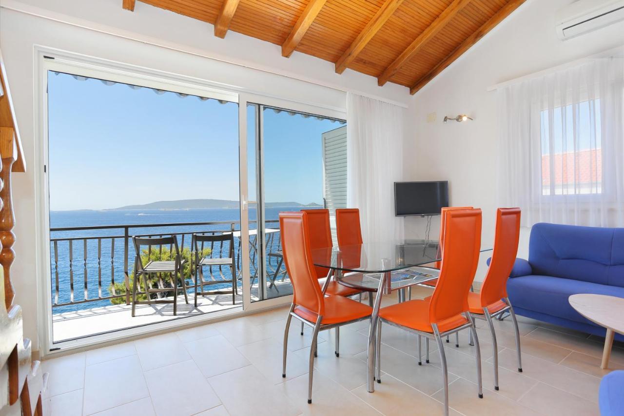 Apartments By The Sea Okrug Donji, Ciovo - 16657 Donji Okrug  Ngoại thất bức ảnh