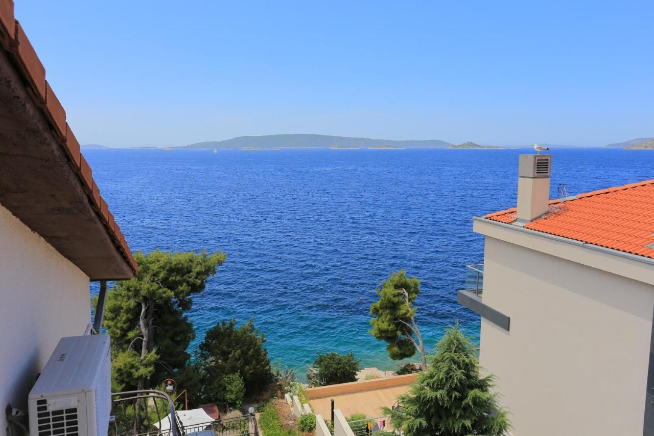 Apartments By The Sea Okrug Donji, Ciovo - 16657 Donji Okrug  Ngoại thất bức ảnh