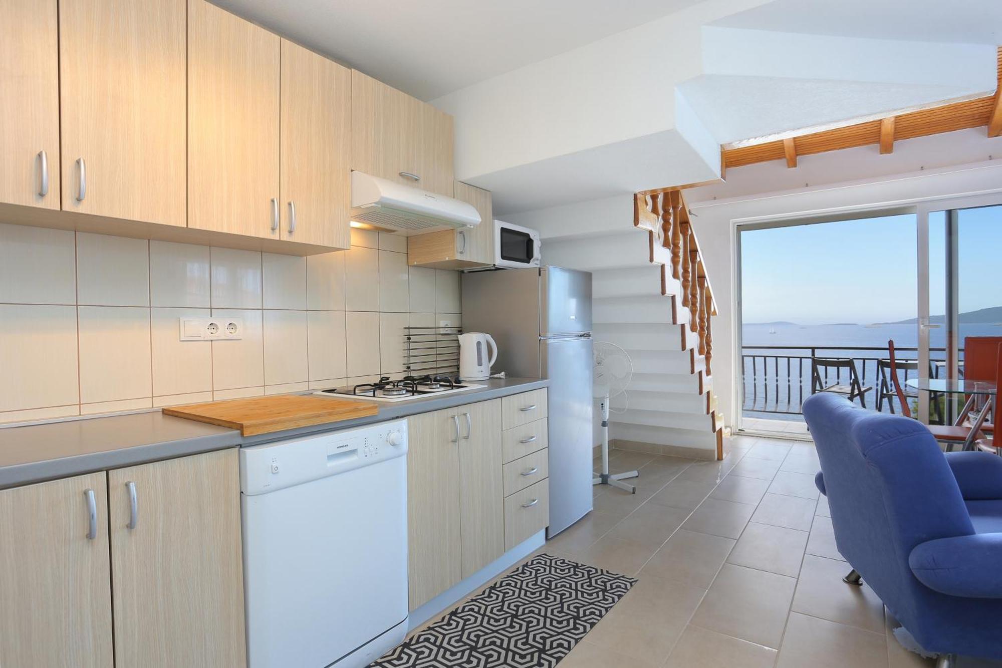 Apartments By The Sea Okrug Donji, Ciovo - 16657 Donji Okrug  Phòng bức ảnh